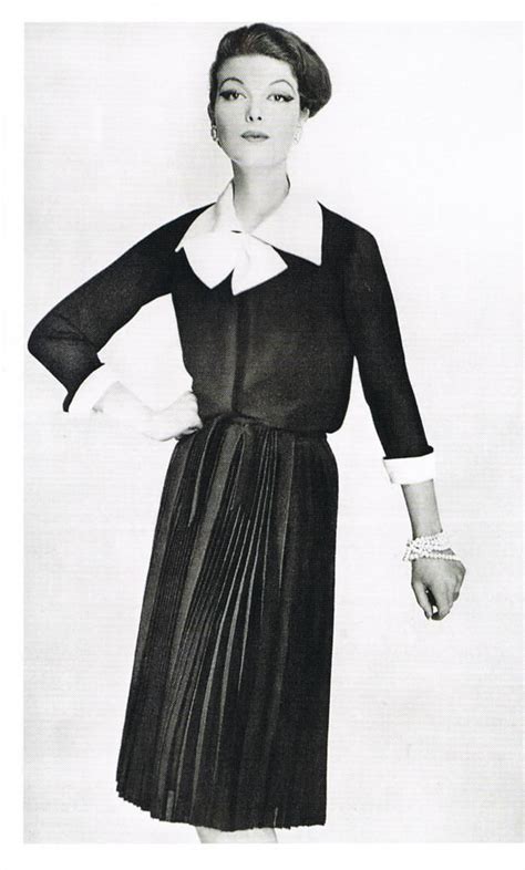 coco chanel 1950s fashion.